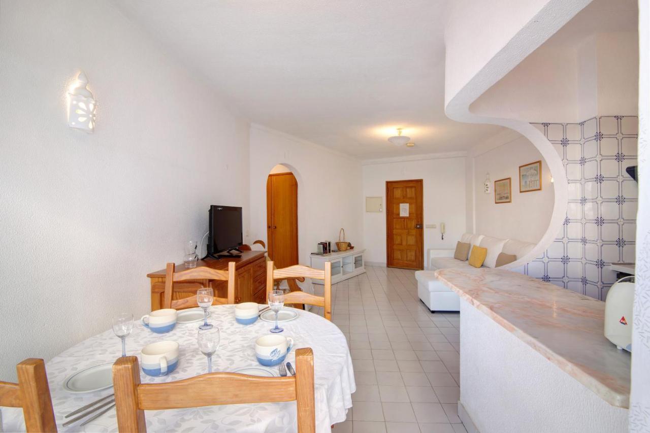 T1 Antonio Henriques Apartment